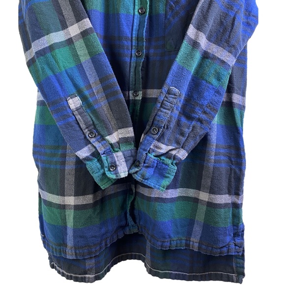 Forever21 Flannel Top Button Down - Picture 4 of 9